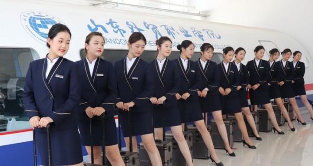 四川哪些空乘学校_四川排名前十的空乘专业学校